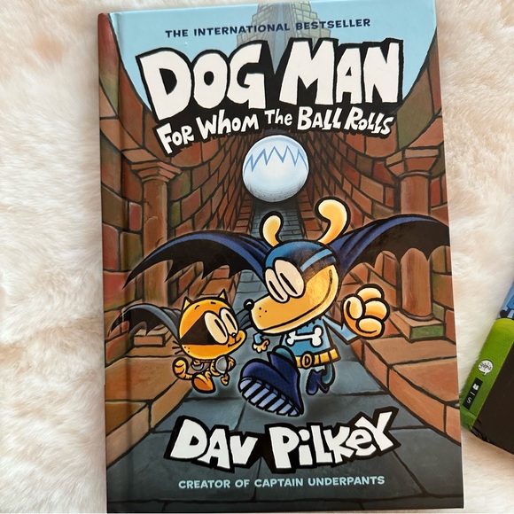 Dog Man/Cat Kid | EUC - 6 Hard Cover Book Bundle - Picture 2 of 10